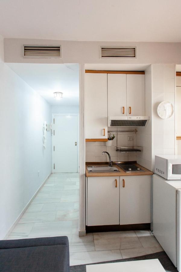 Pikis Apartment Center 1 เซบีญา ภายนอก รูปภาพ